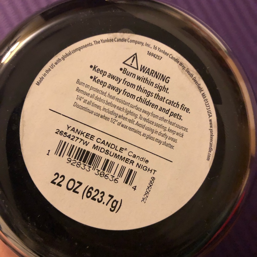 NWT Yankee Candle Midsummer’s Night Candle - Picture 6 of 7